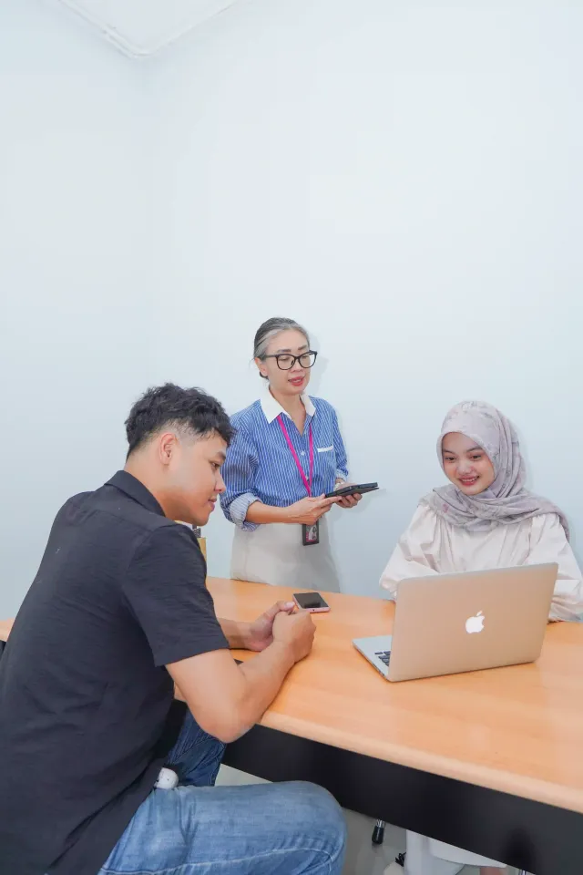 Ruang Kantor di Kampus Mugas, foto 13 dari 22