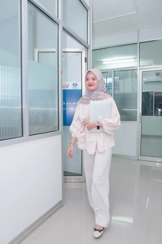 Ruang Kantor di Kampus Mugas, foto 18 dari 22