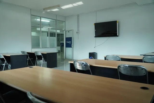 Coworking Space di Kampus Mugas, foto 8 dari 38
