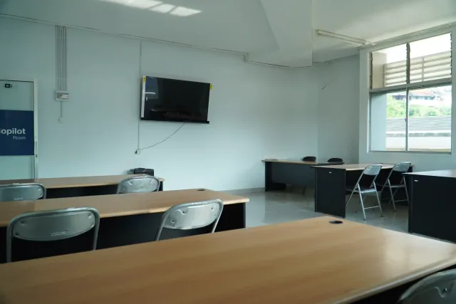 Coworking Space di Kampus Mugas, foto 14 dari 38