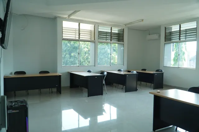 Coworking Space di Kampus Mugas, foto 19 dari 38