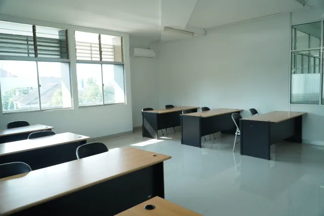 Coworking Space di Kampus Mugas, foto 36 dari 38